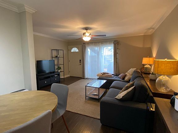 2nd image of 911 Missouri St APT 3
