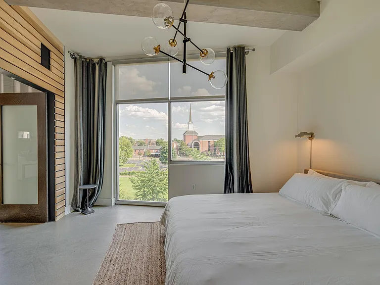 2115 Yeaman Pl #432 — Photo 36