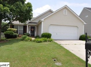 204 Crossview Dr, Simpsonville, SC 29680