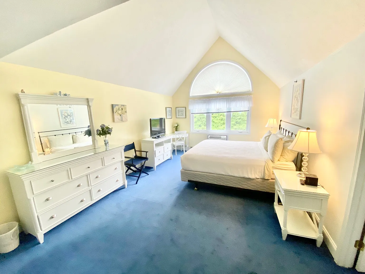 2 bed, 1260 sqft, $1,900 — Photo 4