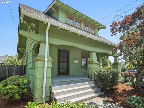 4964 SE 74th Ave, Portland, OR 97206