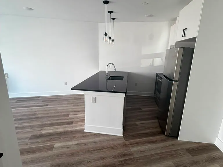 330 Cecil B. Moore Ave — Photo 28