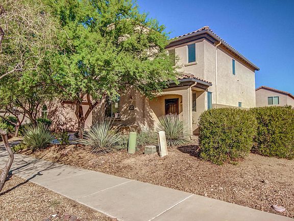 3rd image of 10587 E Blue Pearl Ct