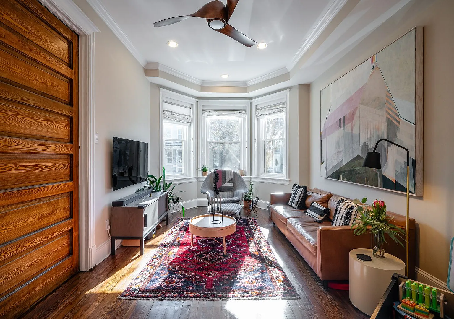 Bloomingdale Townhome | 4 Bed | 3.5 Bath | 2,000 Sf | Fenced-In Backyard | Parking Space w/ EV Ch... — Photo 1