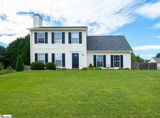 2 Ivy Springs Dr, Greer, SC 29650