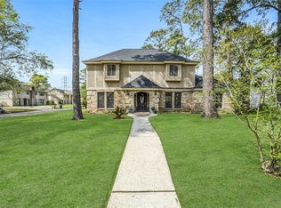 4910 Charade Dr, Houston, TX 77066