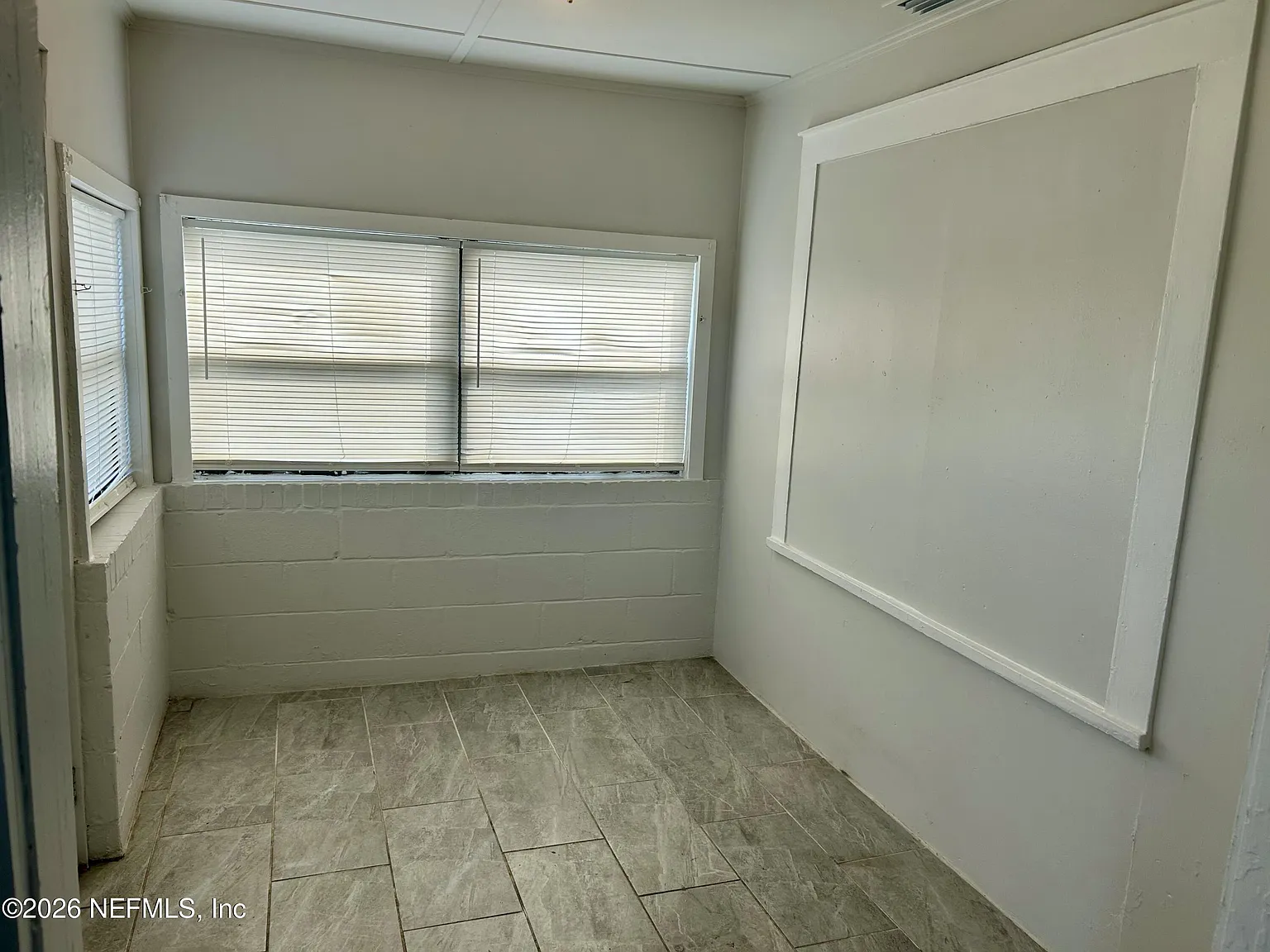 2 bed, 1.0 bath, 792 sqft, $1,000 — Photo 3
