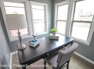 2004 38th St, Des Moines, IA 50310