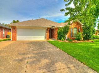 205 W 6th St, Edmond, OK 73003