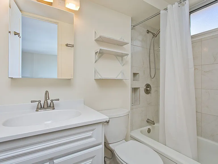 98-288 Kaonohi St #1605 — Photo 9