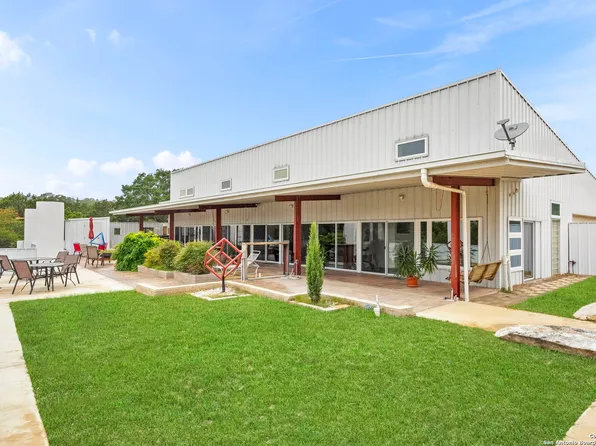 104 White Oak Trail, Boerne, TX 78006