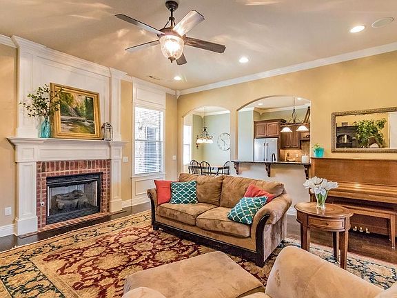 5th image of 4509 W Goldenacre Ln