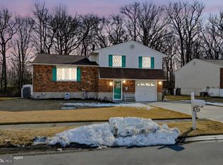 138 Stature Ct, Newark, DE 19713