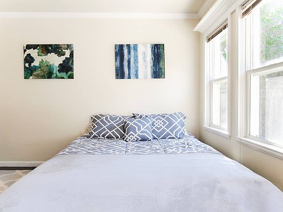 3rd image of 555 Leland Ave #3