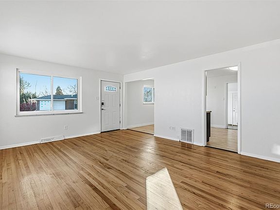 3rd image of 5341 W Louisiana Avenue