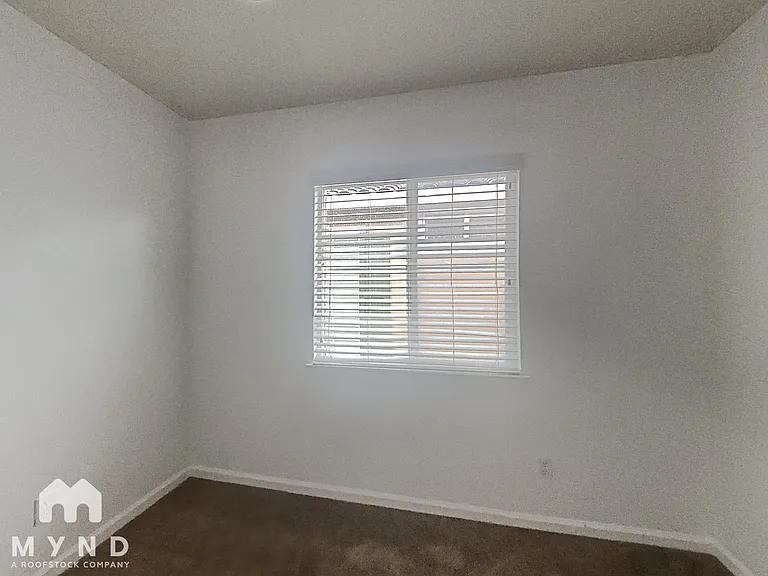 99 W Brilloso Ln — Photo 11