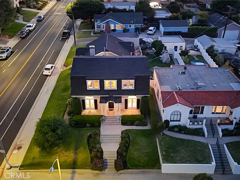 1239 S Patton Ave — Photo 47