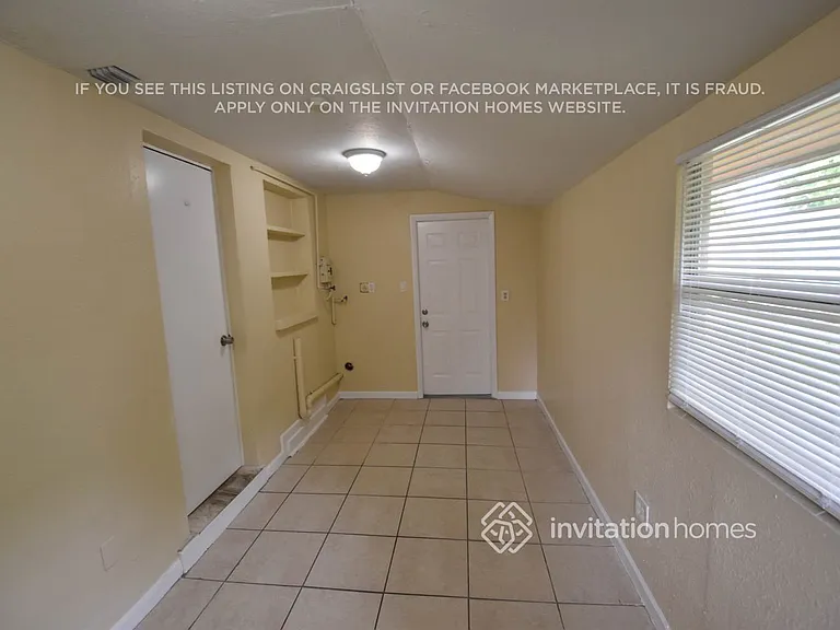 6315 SW 24th St — Photo 8