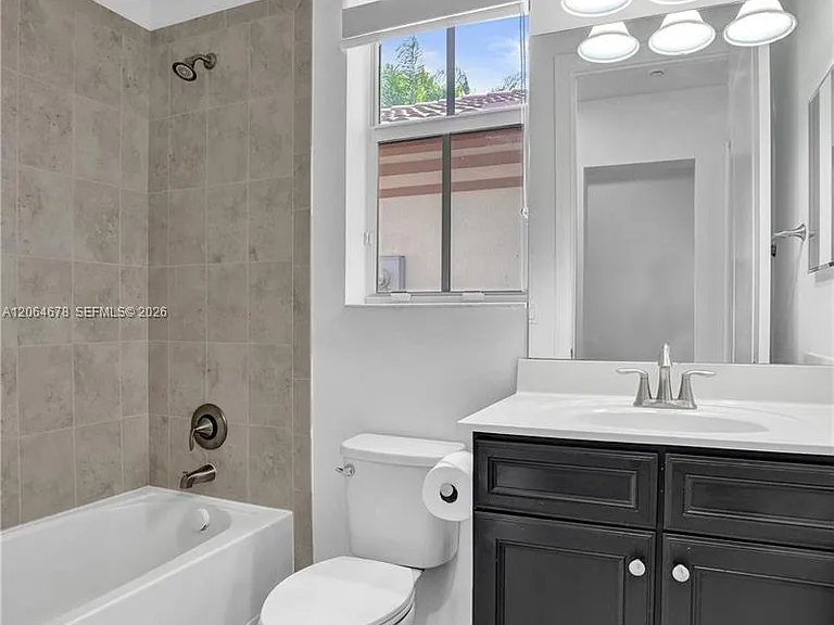 10340 Lake Vista Ct — Photo 89
