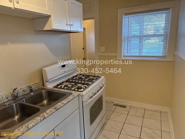 1220 Market Ave N, Canton, OH