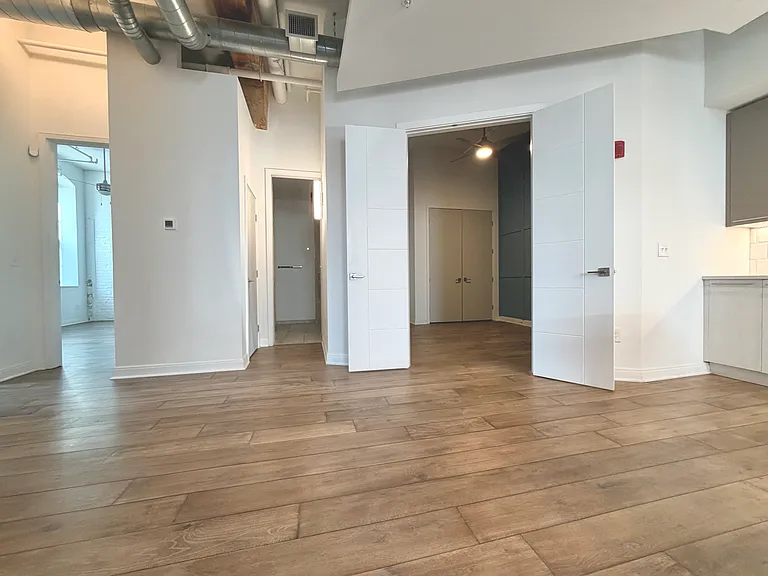 813 Broadway St #101 — Photo 8