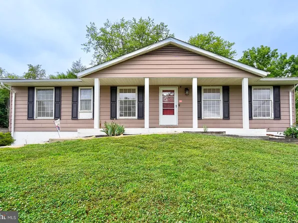 479 Stewart Dr, West Chester, PA 19380