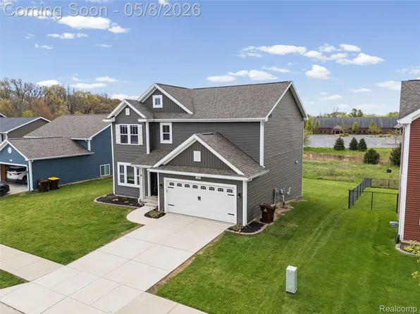 3217 Hill Hollow Ln, Howell, MI 48855