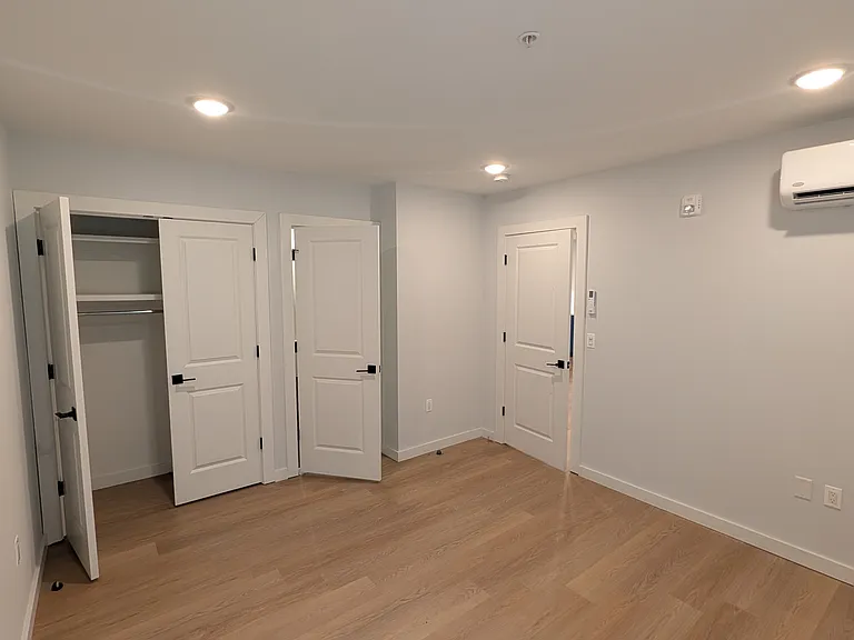55-A121 Tunxis Ave #121 — Photo 11