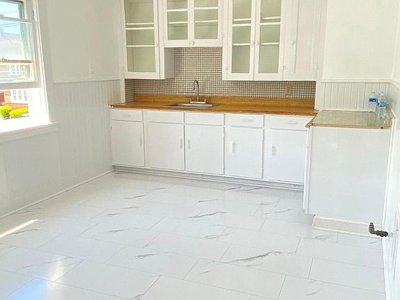 3rd image of 43 Andrews Ave #2