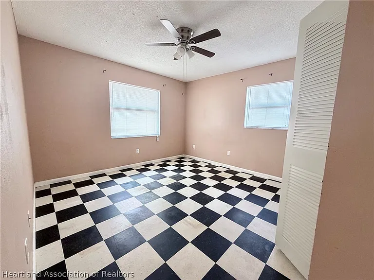 3746 Skipper Rd — Photo 5