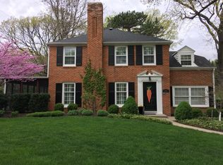 2715 Winthrop Rd, Lincoln, NE 68502