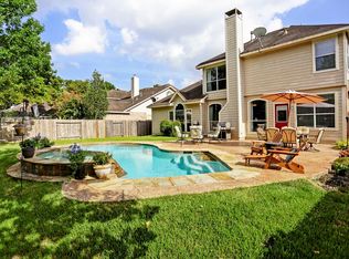 18 Rowan Tree Pl, Conroe, TX 77384