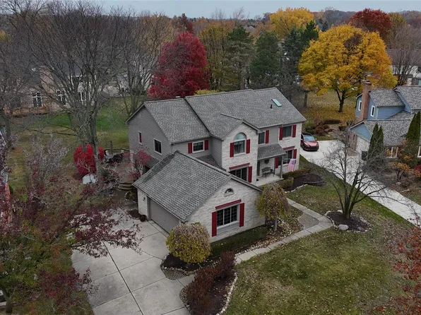4111 Seymour Dr, Troy, MI 48098