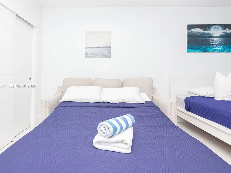 5445 Collins Ave #908 — Photo 20