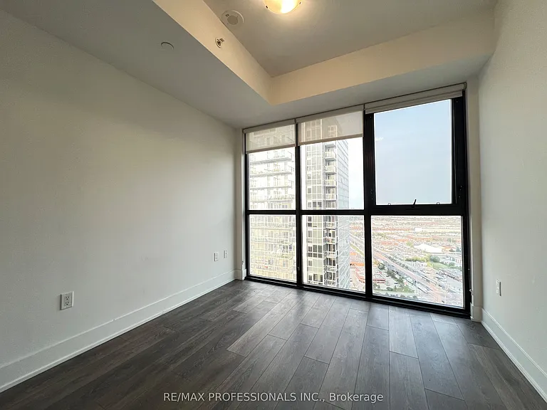 2916 Highway 7 Rd — Photo 12