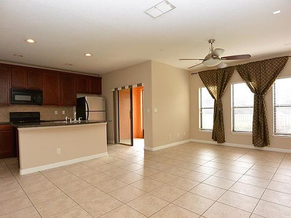 4th image of 4120 Windsor Lake Cir