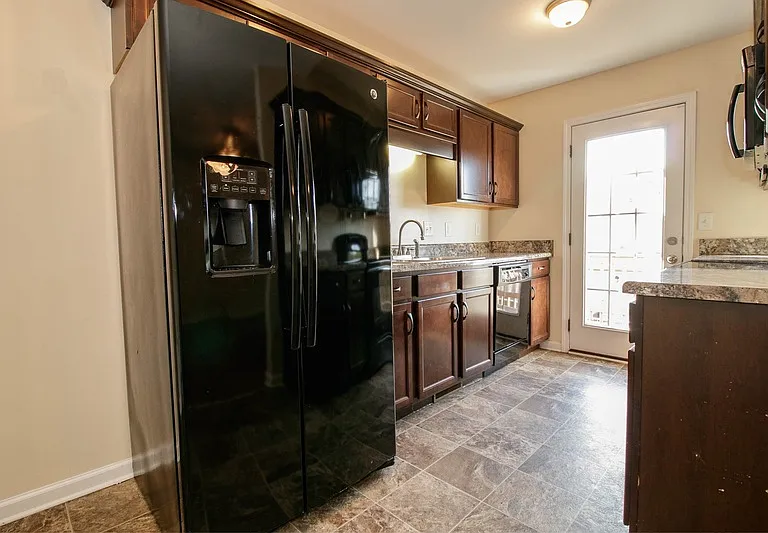 505B Havendale Ct — Photo 4