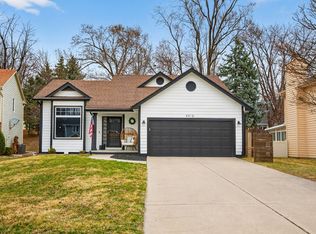 4515 89th St, Urbandale, IA