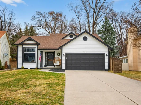 4515 89th St, Urbandale, IA 50322