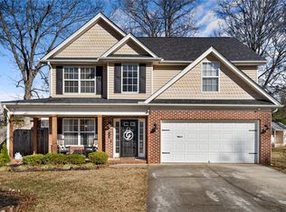 114 Thorncliff Pl, Anderson, SC 29625