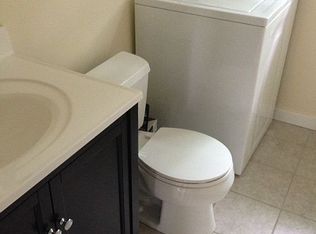 102 Midway Oval, Groton, CT 06340