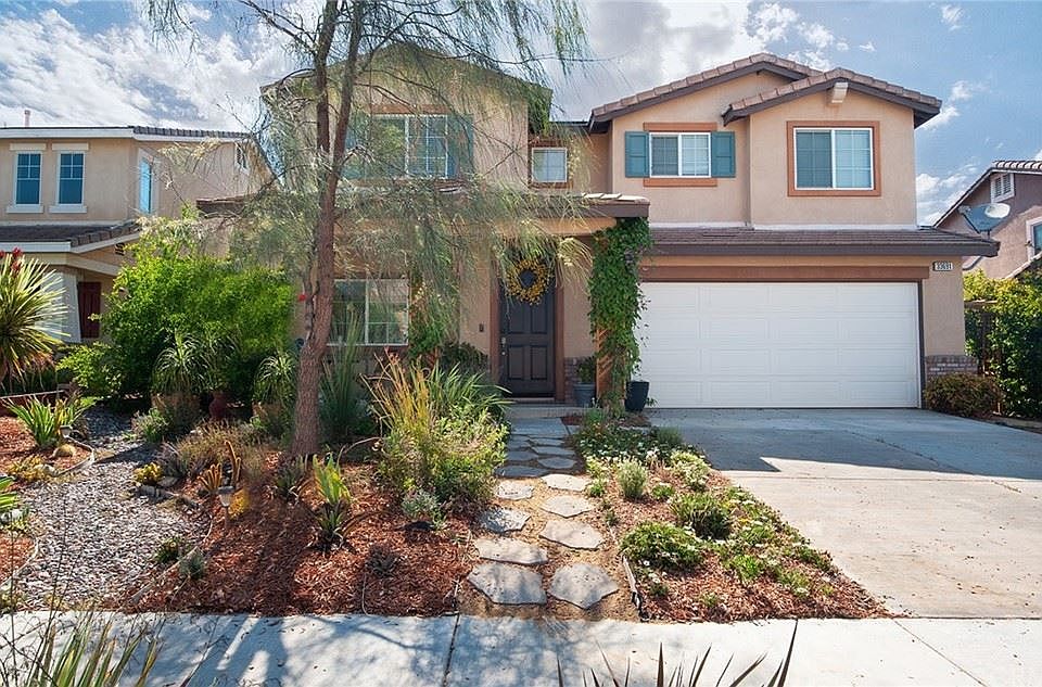 1st image of 33691 Sundrop Ave