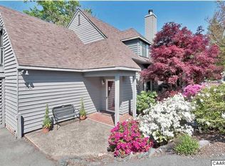 1700 Royal Oak Ct, Charlottesville, VA