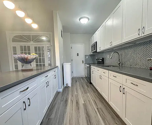 Rented by Spire Group | media 3