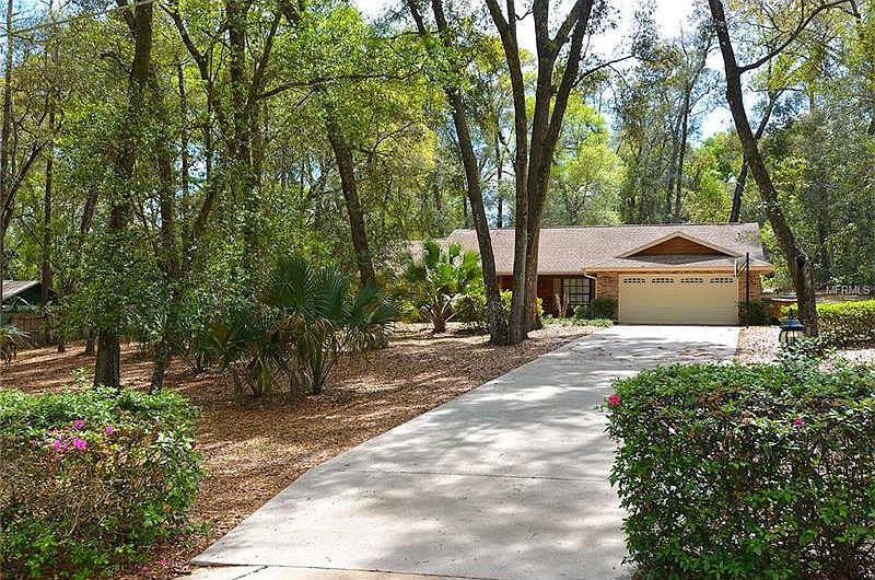 1st image of 23816 Oak Tree Dr