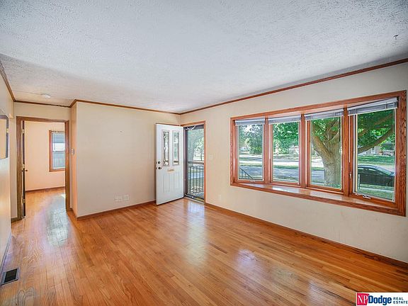 4th image of 5031 Sherwood Dr