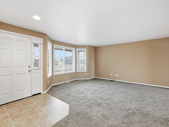 5th image of 6922 S Lucas St