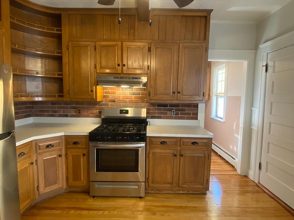 36 Stebbins St 1, Worcester, MA 01607 Zillow