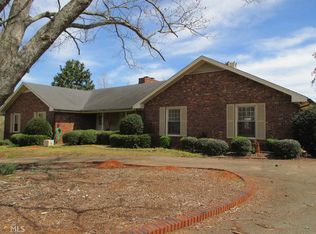 302 Rocky Bottom Rd, Thomaston, GA 30286