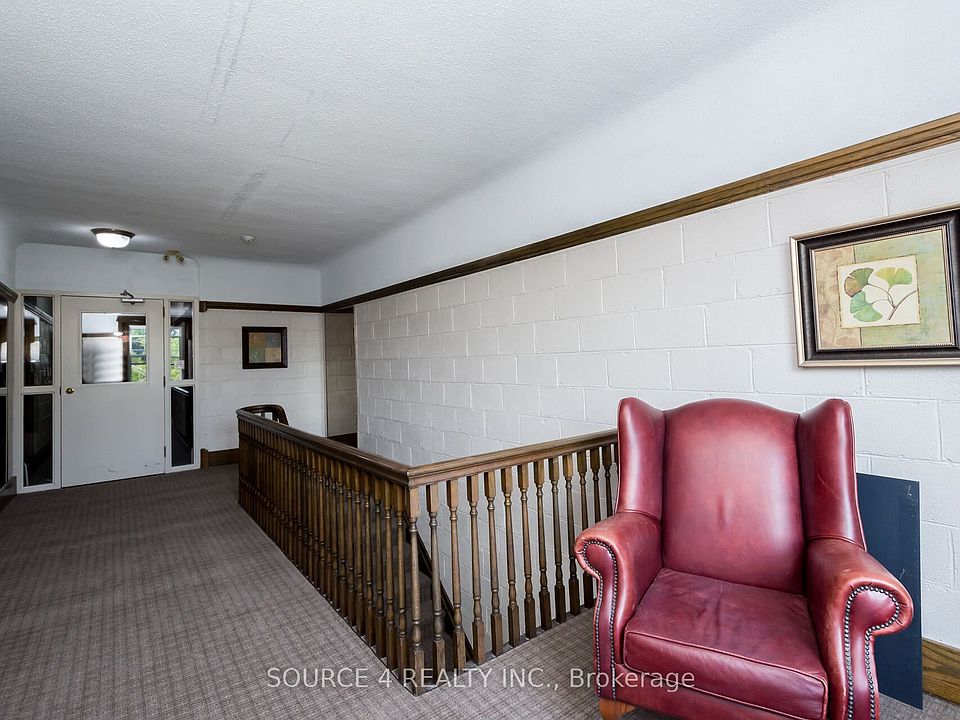 3 Claxton Blvd, Toronto, ON M6C 1L6 MLS C6773414 Zillow